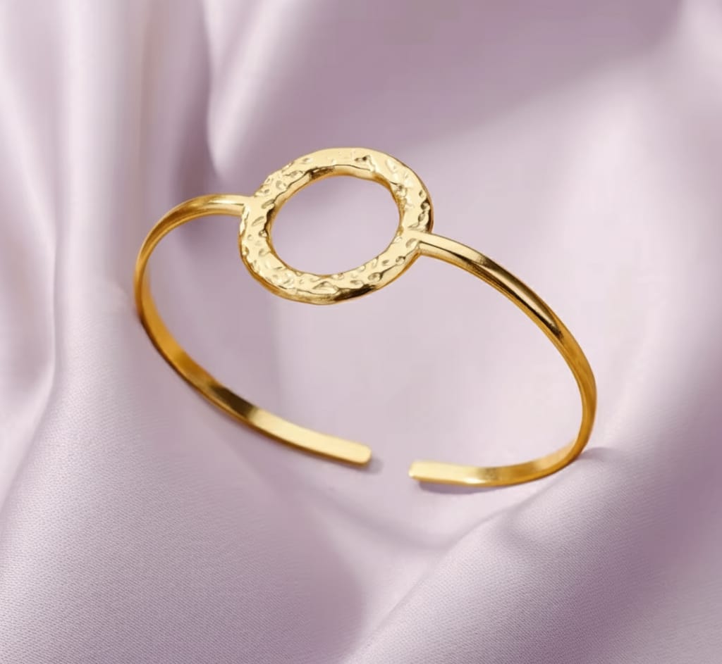 Jonc Ouvert Texturé - Bracelet OT Martelé Femme Doré