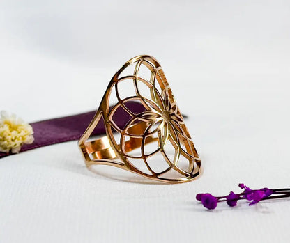 Bague Aniya – Fleur géométrique ajourée - Image 6
