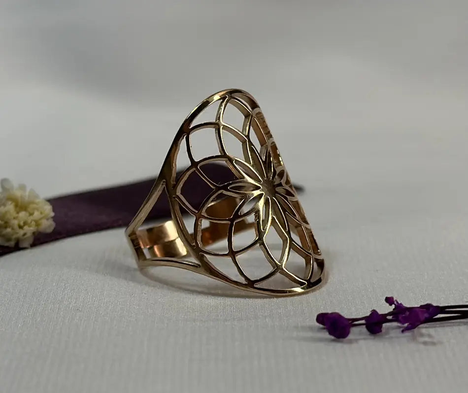 Bague Aniya – Fleur géométrique ajourée - Image 10