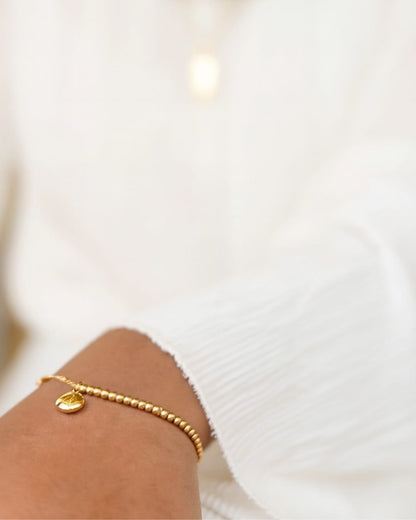 Bracelet "affection" - Gravure Délicate & Perles Dorées